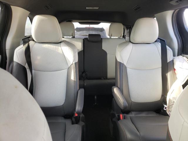 2022 TOYOTA SIENNA XSE 5TDXRKEC5NS084954