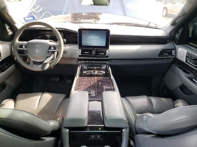 5LMJJ2LTXKEL15034 Lincoln Navigator