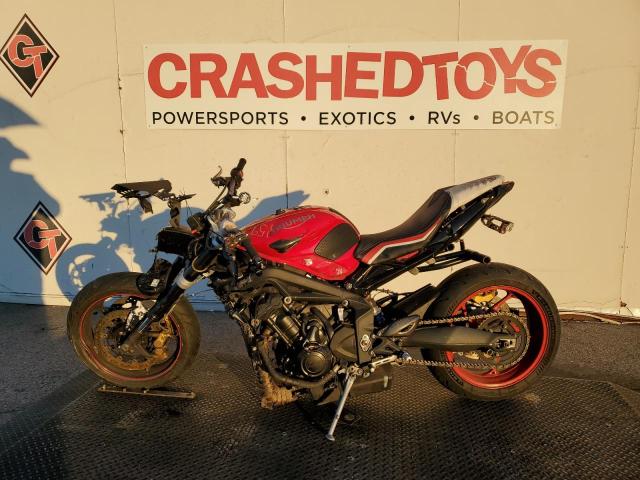 2016 TRIUMPH MOTORCYCLE STREET TRI - SMTL02NEXGT730943