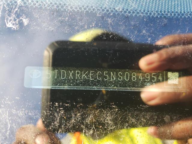 2022 TOYOTA SIENNA XSE 5TDXRKEC5NS084954
