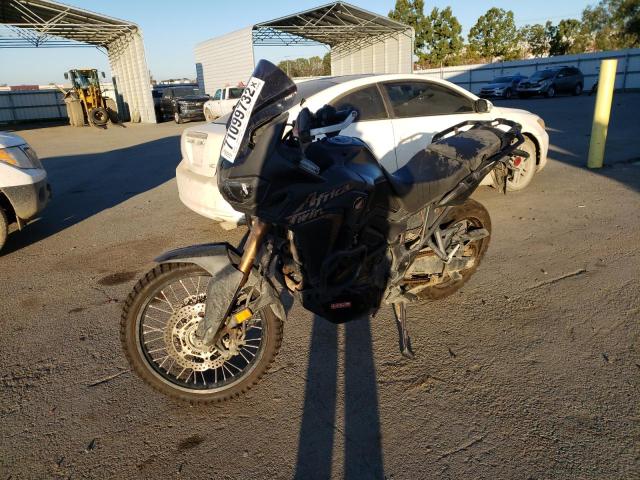2018 HONDA CRF1000 D JH2SD0411JK200060