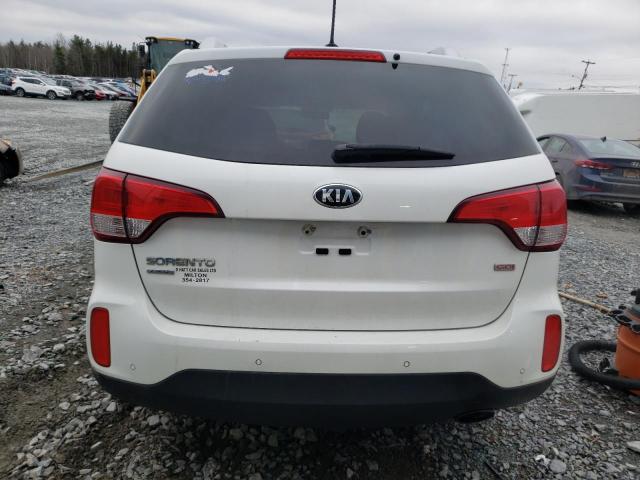 2015 KIA SORENTO LX - 5XYKTCA62FG646972