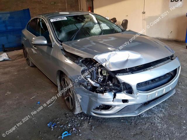 YV1FS88A1C2092025 Volvo S60 R-desi