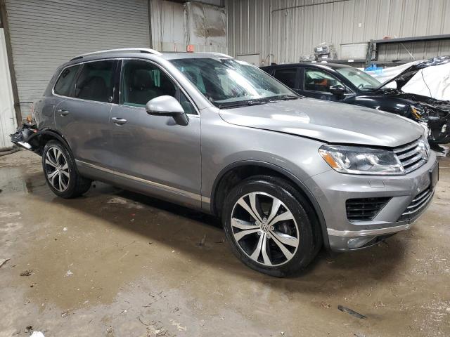 2017 VOLKSWAGEN TOUAREG WO WVGRF7BP9HD002693