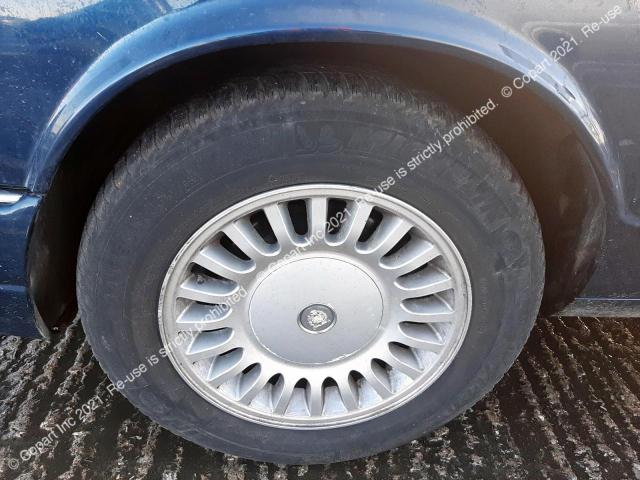 SAJJJALG3CR850171 Jaguar Xj8 Auto