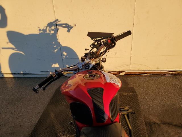 2016 TRIUMPH MOTORCYCLE STREET TRI - SMTL02NEXGT730943