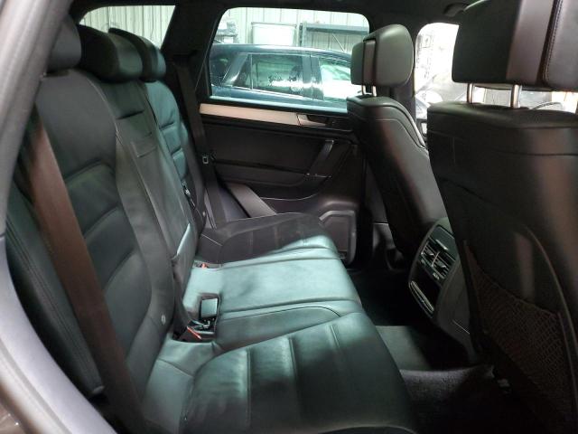 2017 VOLKSWAGEN TOUAREG WO WVGRF7BP9HD002693
