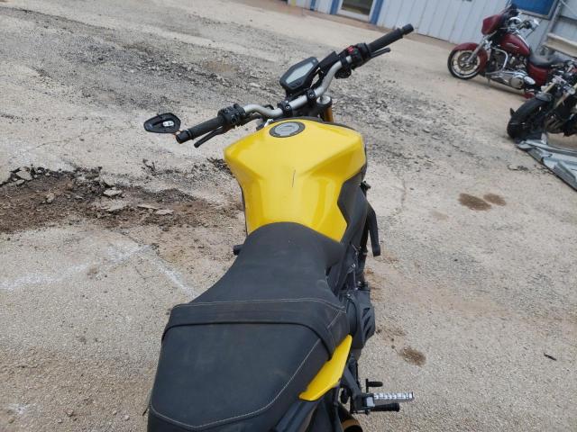 2015 YAMAHA FZ09 JYARN33E3FA004866