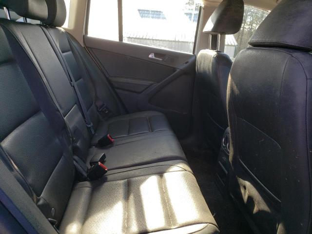 2017 VOLKSWAGEN TIGUAN S - WVGBV7AXXHK010500