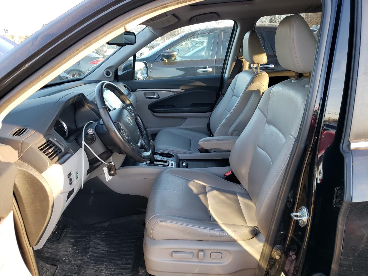 5FNYF6H58GB021422 HONDA PILOT 2016