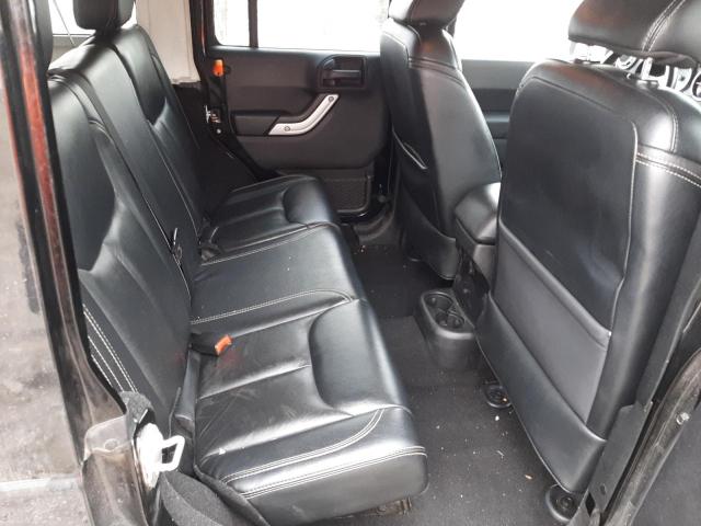 1C4BJWEG9EL247926 Jeep Wrangler Unlimited Sahara