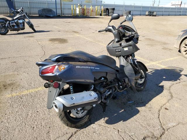2022 SUZUKI UH200 - MLCCH41A2N1600396