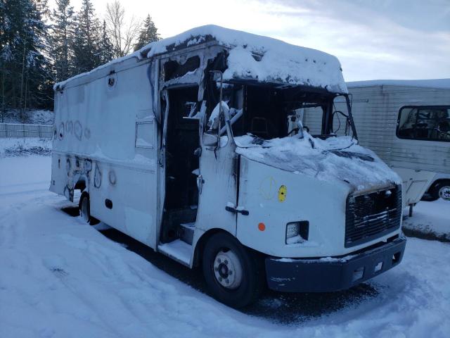Salvage trucks for sale at Arlington, WA auction: 2003 Freightliner Chassis M Line WALK-IN Van
