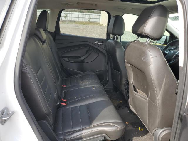 1FMCU0J95EUA92510 Ford Escape Titanium
