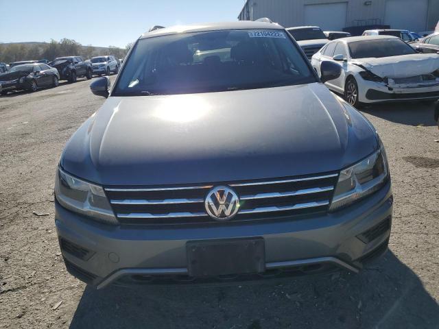 VIN 3VV3B7AX4JM054686 2018 VOLKSWAGEN TIGUAN no.5