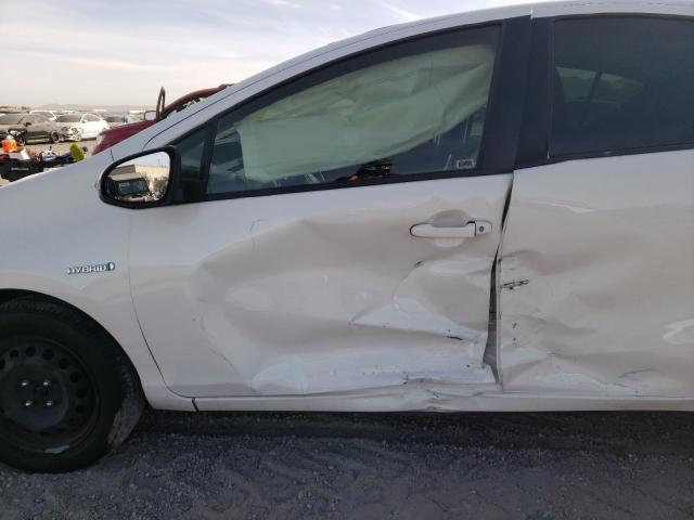 2015 TOYOTA PRIUS C - JTDKDTB31F1100214