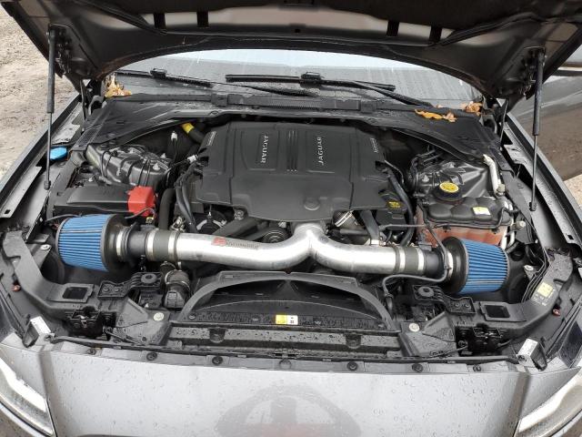 SAJBD4BV8HCY33585 Jaguar XF