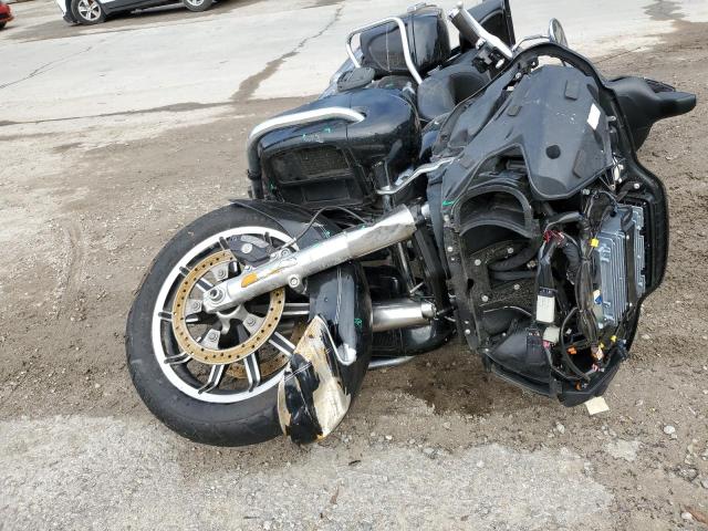 2016 HARLEY-DAVIDSON FLTRU 1HD1KGL10GB628990