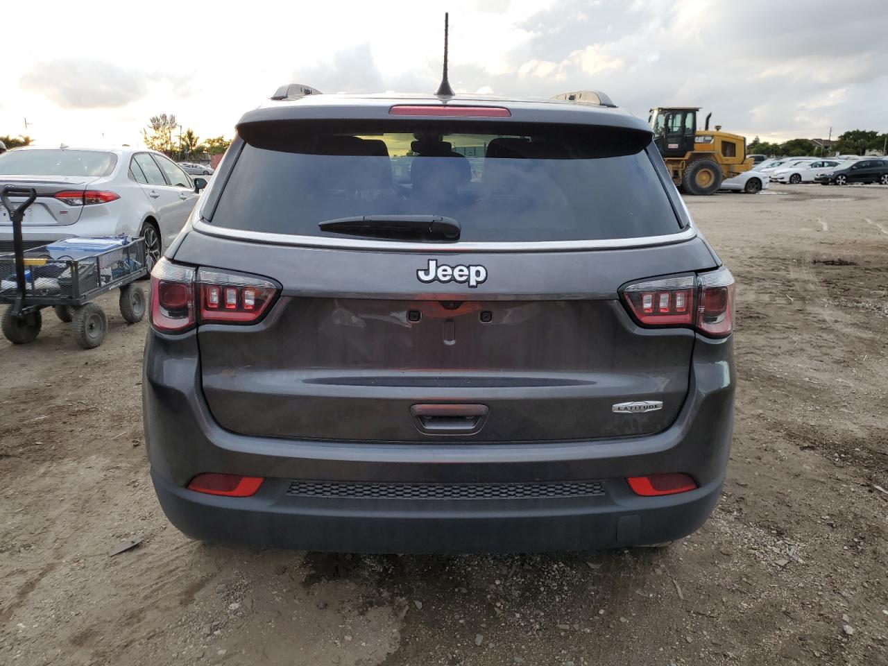 2022 Jeep Compass Latitude VIN: 3C4NJCBB9NT204972 Lot: 72587272