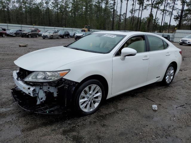 2013 Lexus ES 300h 