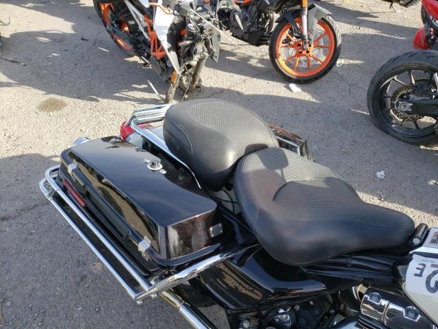 2004 HARLEY-DAVIDSON FLHPI 1HD1FHW104Y731812