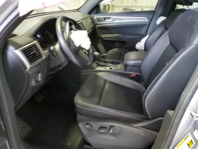 2020 VOLKSWAGEN ATLAS CROS - 1V2YE2CAXLC221191