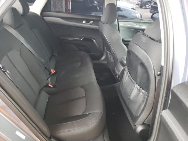 5XXG14J23NG106354 KIA K5 LXS