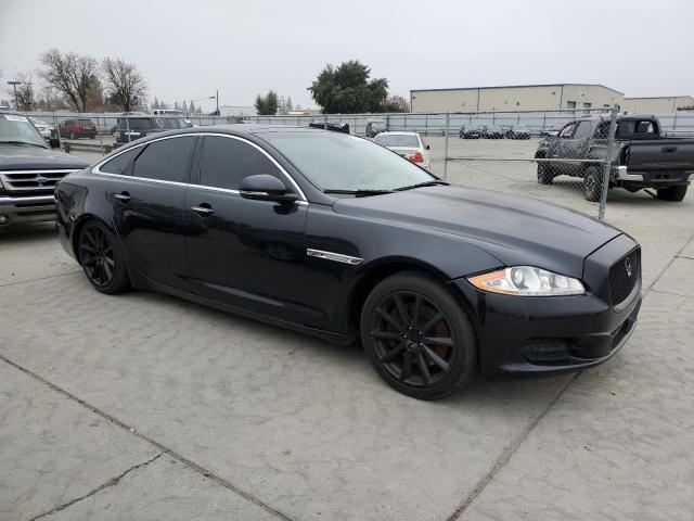 SAJWA1CB6CLV27460 Jaguar XJ