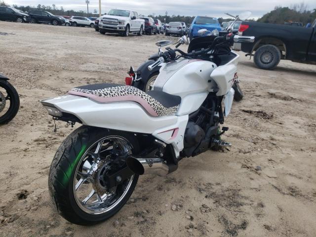 2014 HONDA CTX700 D JH2RC694XEK000422