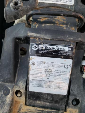 2021 CAN-AM OUTLANDER - 3JBLGAR45MJ001964