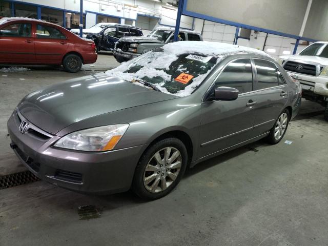 Salvage cars for sale from Copart Pasco, WA: 2006 Honda Accord EX