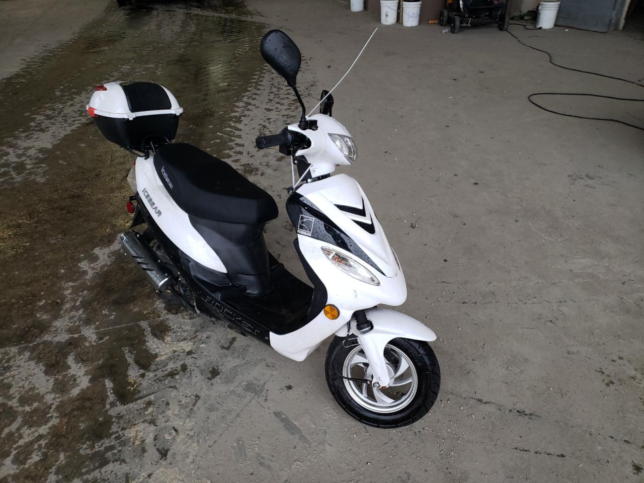 LL0TCAPH3NYS06160 YN SCOOTER 2022