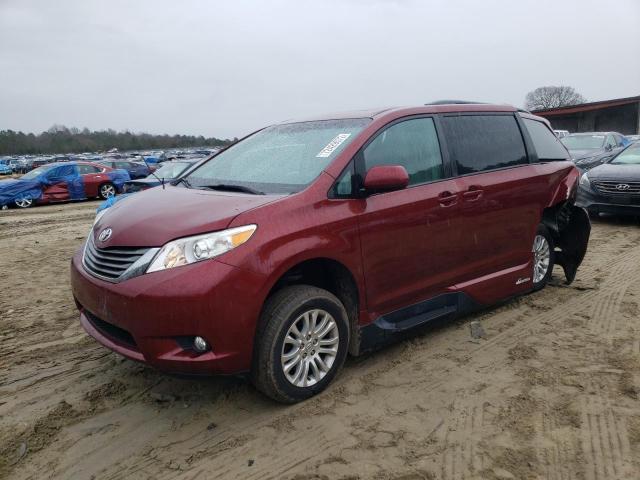 2014 Toyota Sienna XLE