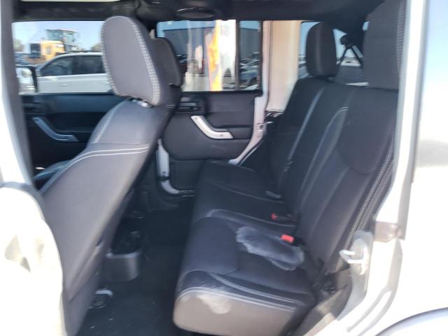 1C4BJWEG3DL684075 Jeep Wrangler Unlimited Sahara