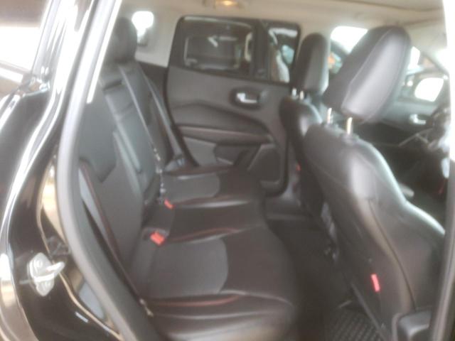 3C4NJDDB3JT337563 Jeep Compass Trailhawk
