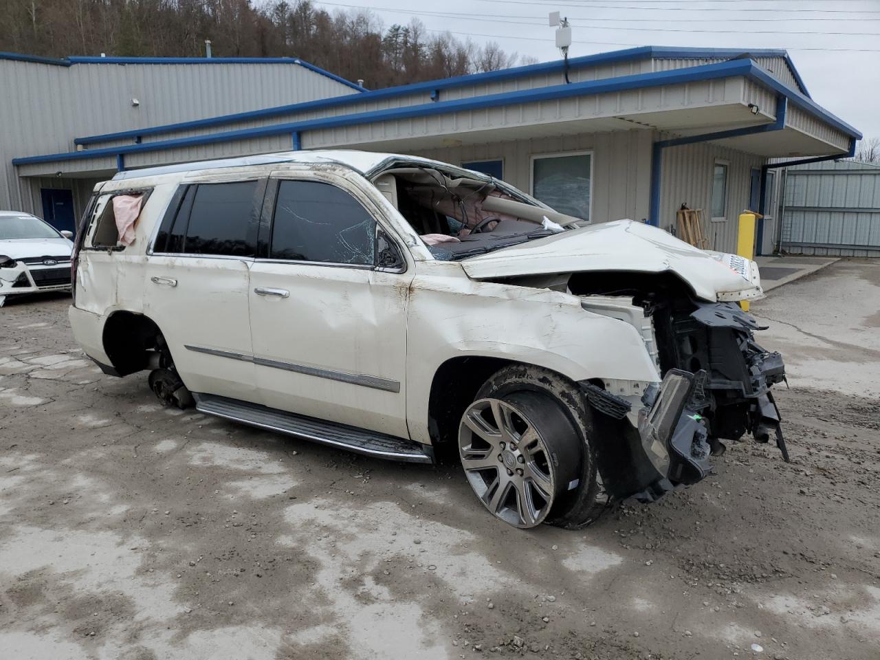2015 Cadillac Escalade - Image 4