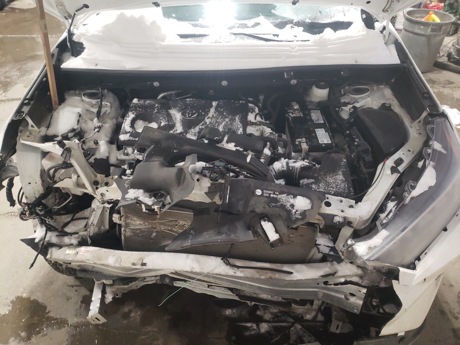 2T3R1RFVXMC235018 2021 Toyota Rav4 Xle