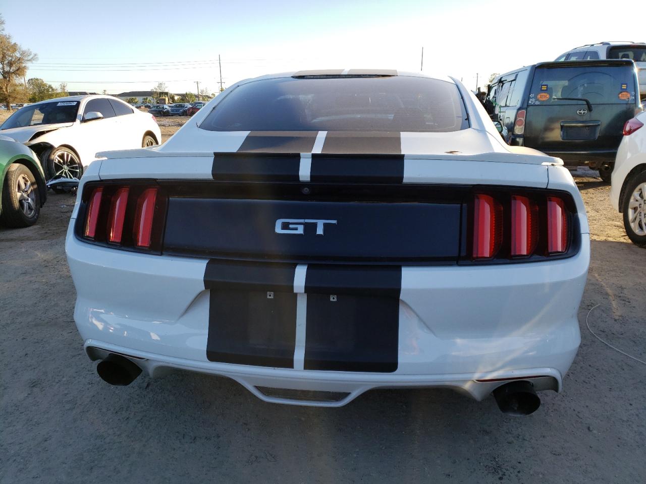 1FA6P8CFXG5332213 FORD MUSTANG 2016
