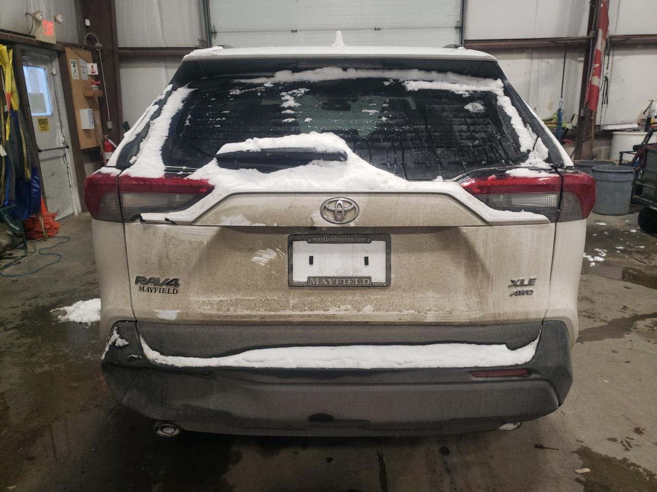 2021 Toyota Rav4 Xle VIN: 2T3R1RFVXMC235018 Lot: 72073722