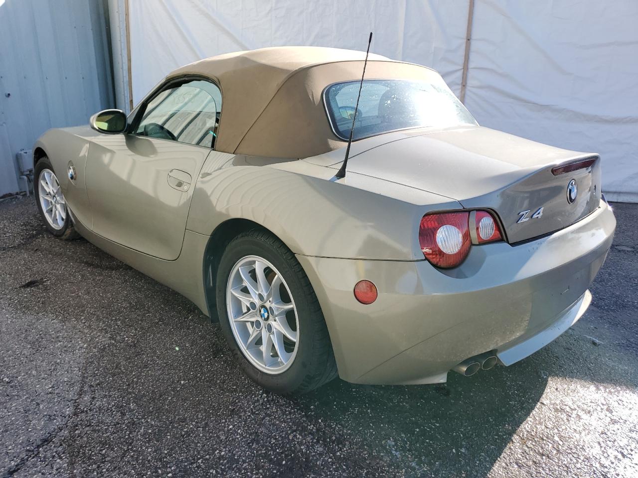 2005 BMW Z4 - Image 2