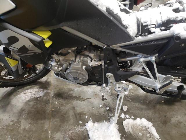 2022 APRILIA TUONO 660 ZD4XBUA04NS000551