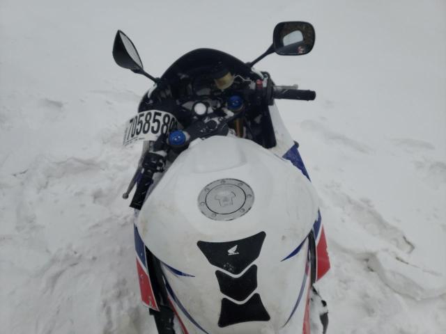 2014 HONDA CBR600 RR- JH2PC40G1EK100055