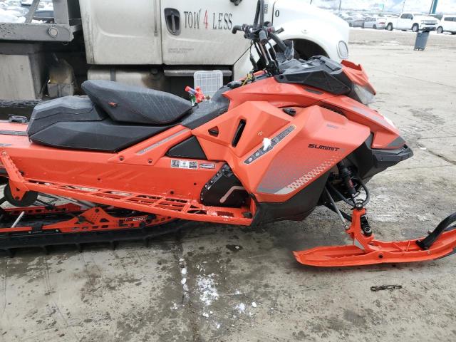 2019 SKI DOO SUMMIT SP - 2BPSTKKD8KV000470