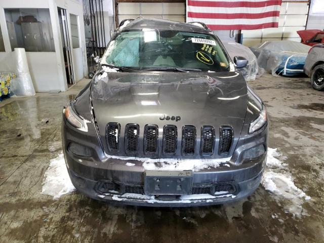 1C4PJMCX0JD506742 Jeep Cherokee Latitude