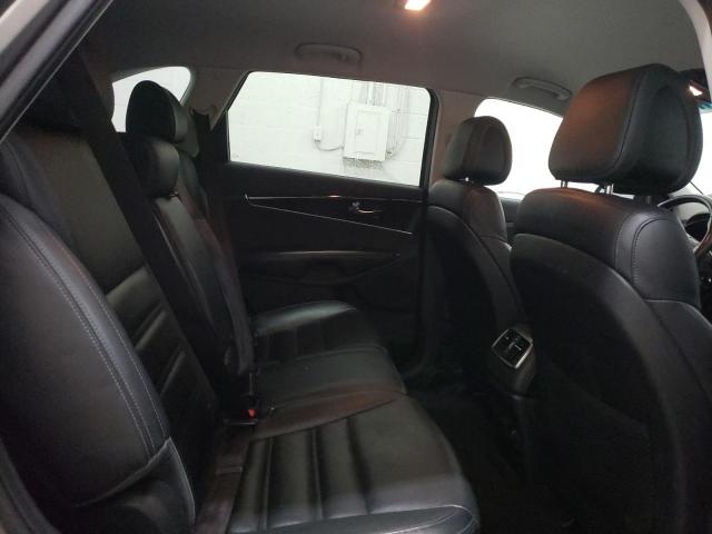 2016 KIA SORENTO EX - 5XYPHDA15GG015684