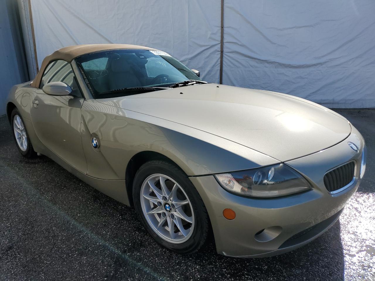 2005 BMW Z4 - Image 4