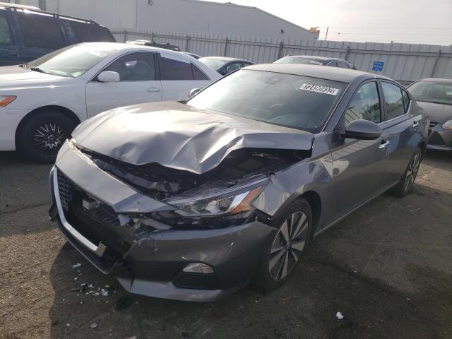 Salvage cars for sale from Copart Vallejo, CA: 2022 Nissan Altima SV