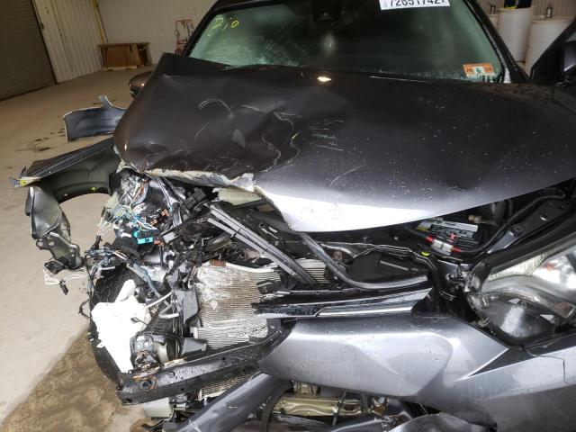 2017 TOYOTA RAV4 XLE - JTMRFREV9HD201883