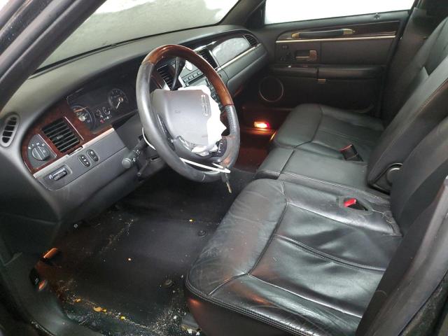 2LNBL8CV6BX755241 Lincoln TOWNCAR