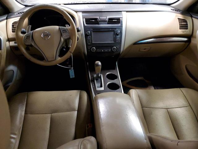 Sedans NISSAN ALTIMA 2015 Czarny